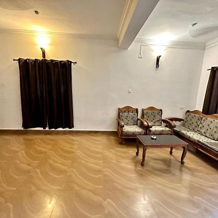 Candolim Glitter Sand Luaran gambar