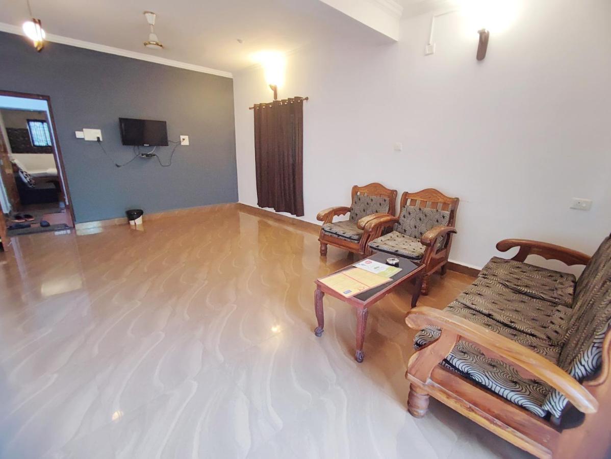 Candolim Glitter Sand Luaran gambar